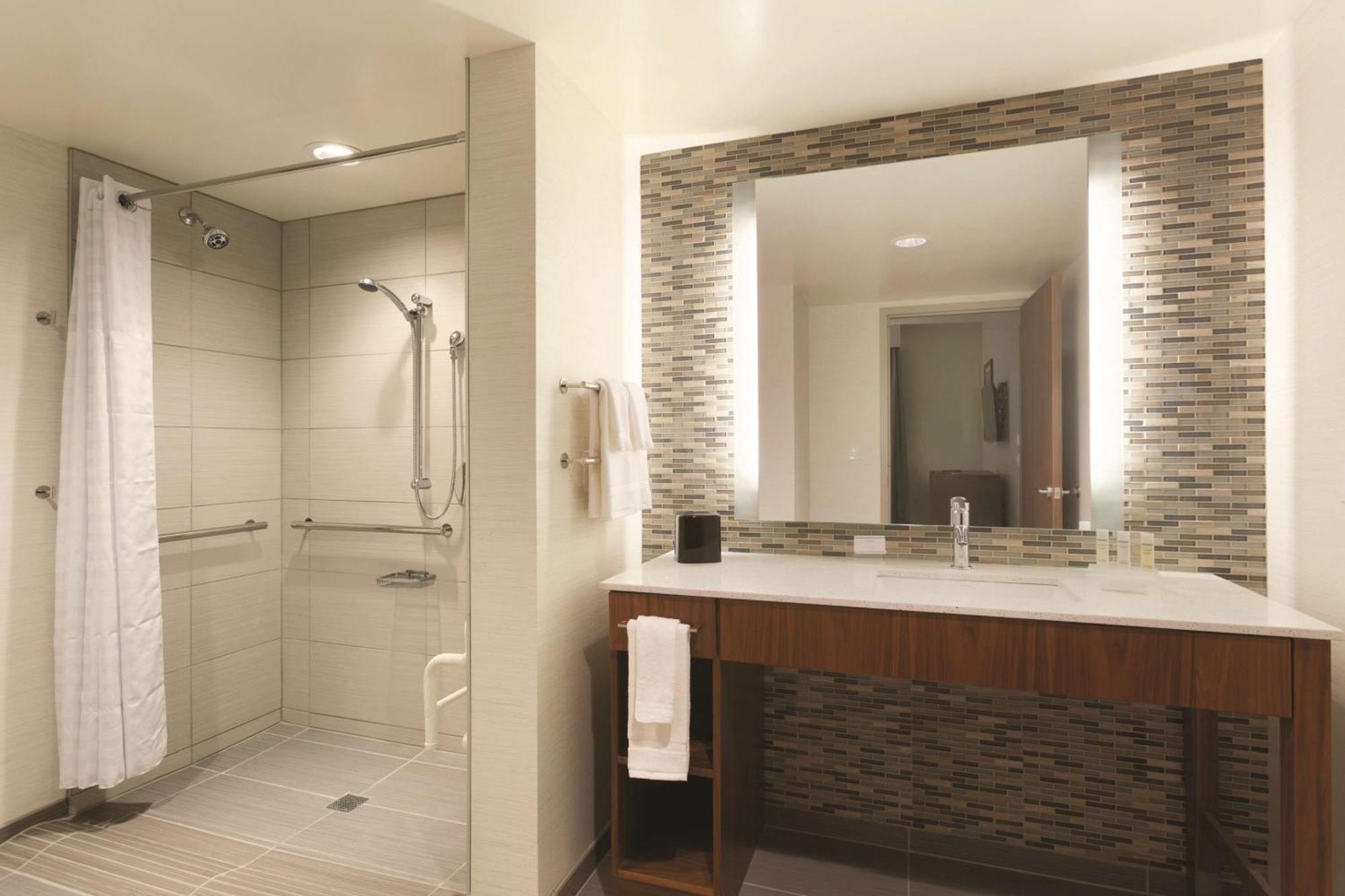 Homewood Suites By Hilton Pittsburgh Downtown Экстерьер фото